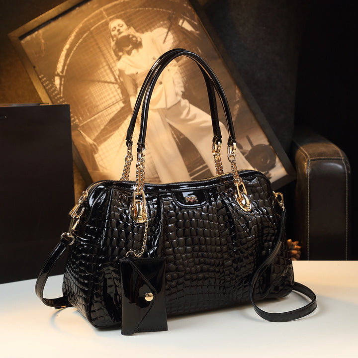 New Women's Handbag – Modern Elegance & Versatile Style