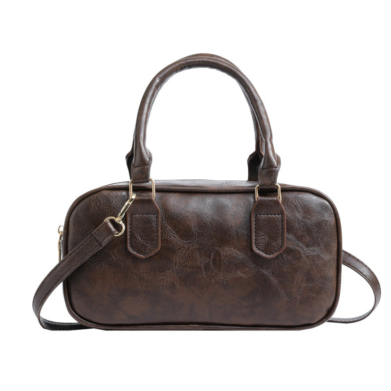 Différentes couleurs disponibles du sac bandoulière femme petit format