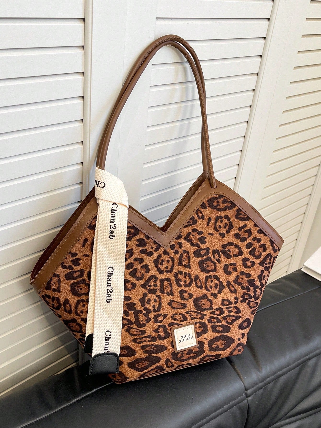 Sac fourre-tout élégant et rétro pour femmes - Vogalia