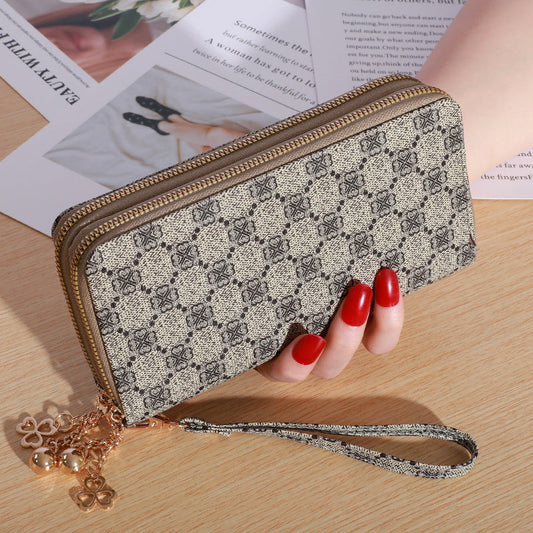 Pochette sac : l'accessoire indispensable pour sublimer votre style au quotidien