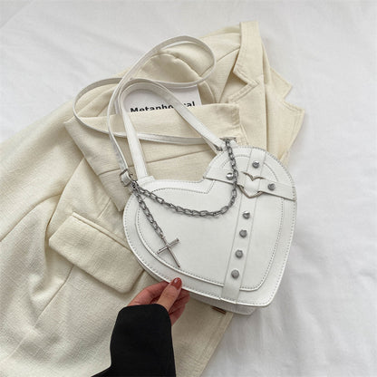 Mini sac cœur noir poche 3D