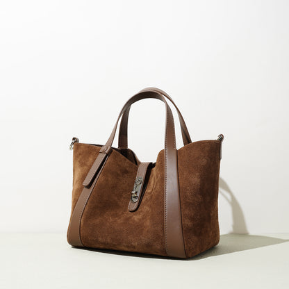Isadora détail cuir mat véritable