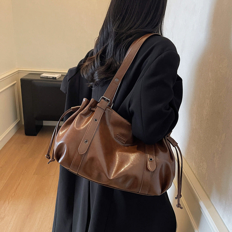Sac underarm vue profil