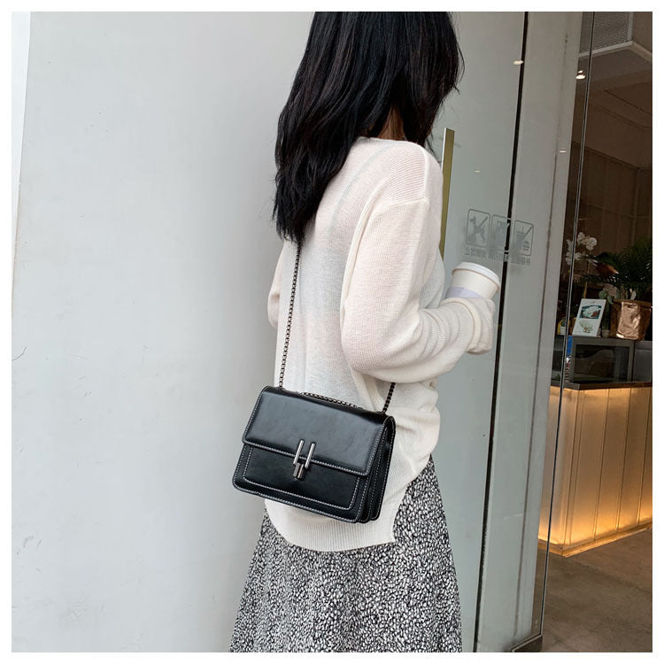 Sac carré vert audacieux