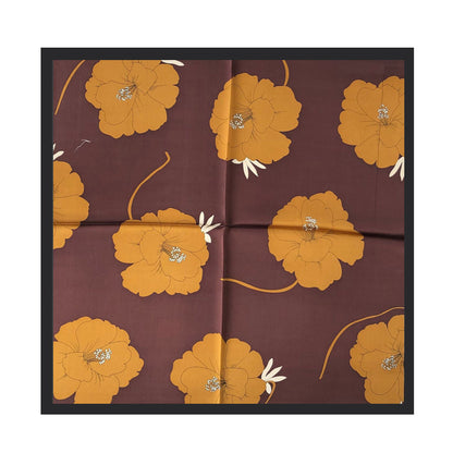 Foulard soie fleurs vue profil