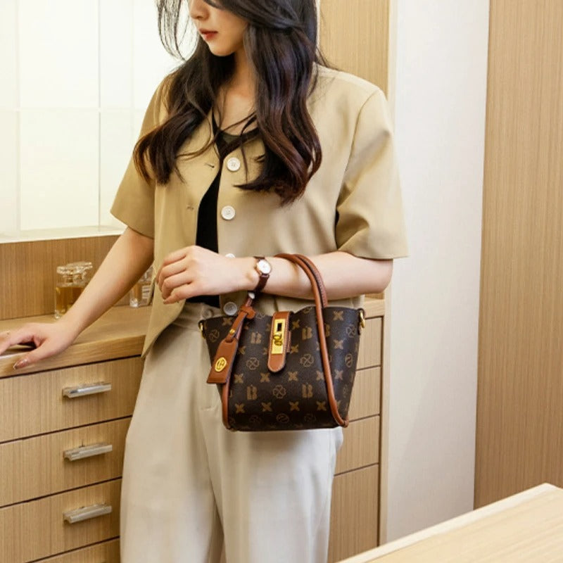 Sac seau femme PVC café marron vue face