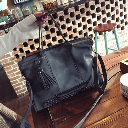 Priscille messenger gris cuir mat