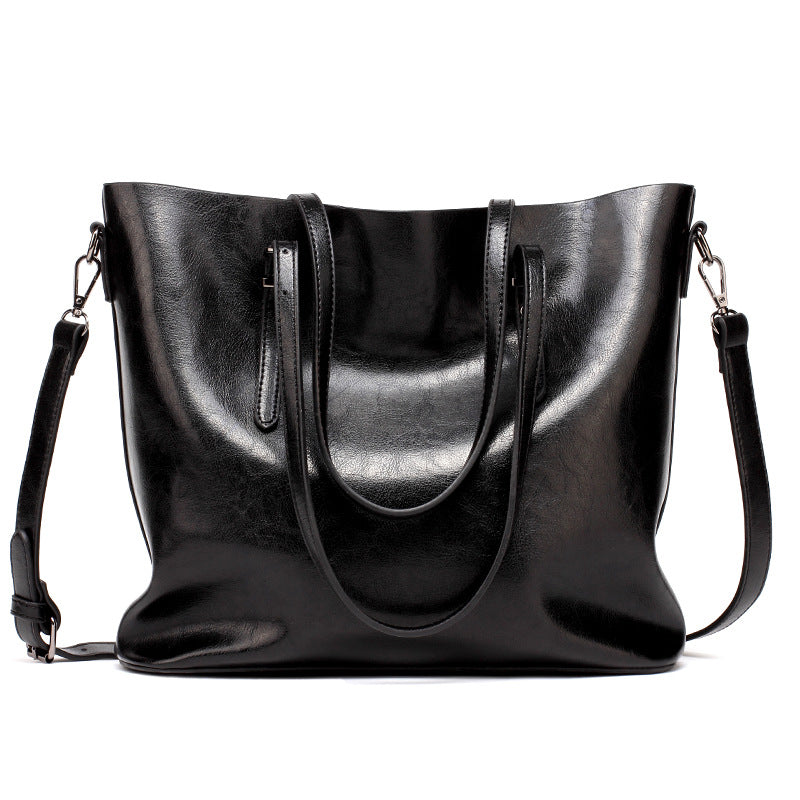 Tote bag cuir huilé vue face carré vertical