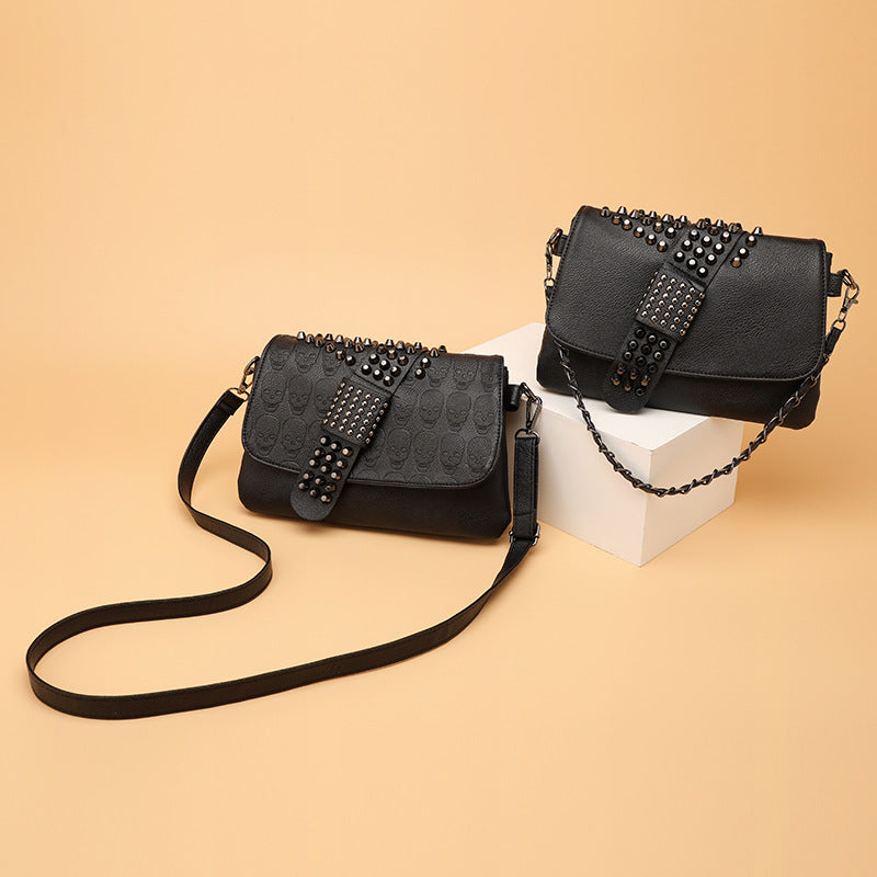 Sac PU rivets noir vue intérieure