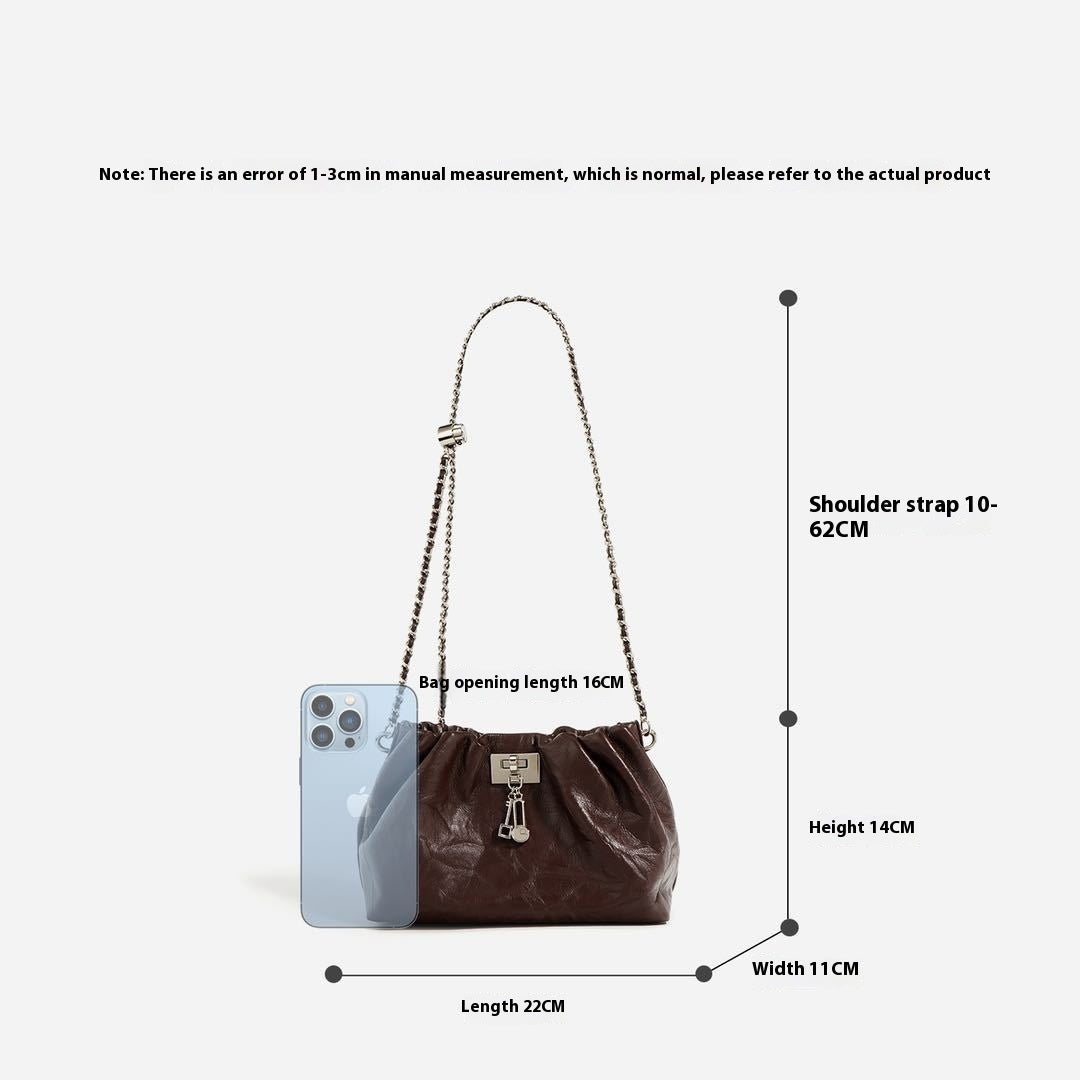 Sac nuage cuir détail verrou