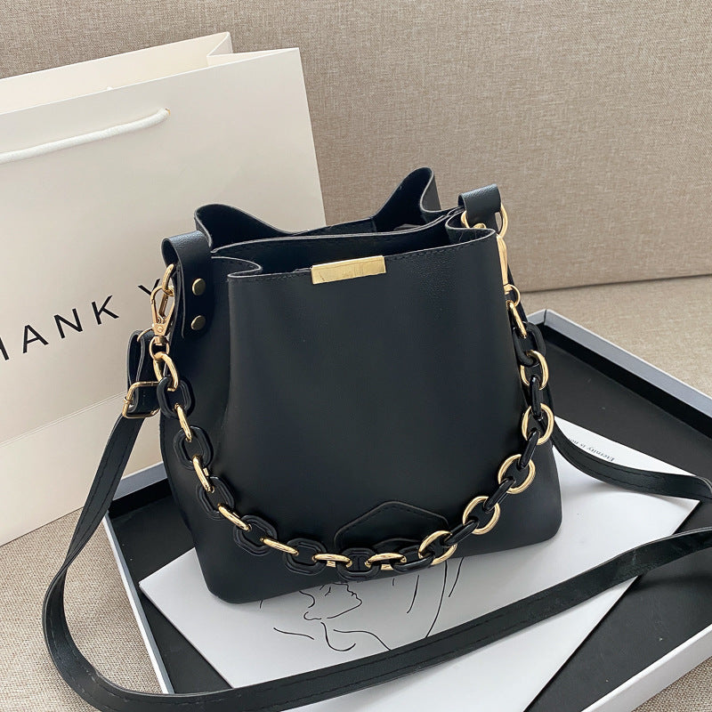 Sac seau chaîne blanc