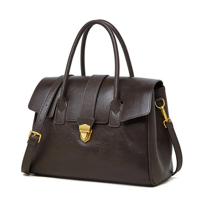 Sac commuter cuir fermeture verrou détail