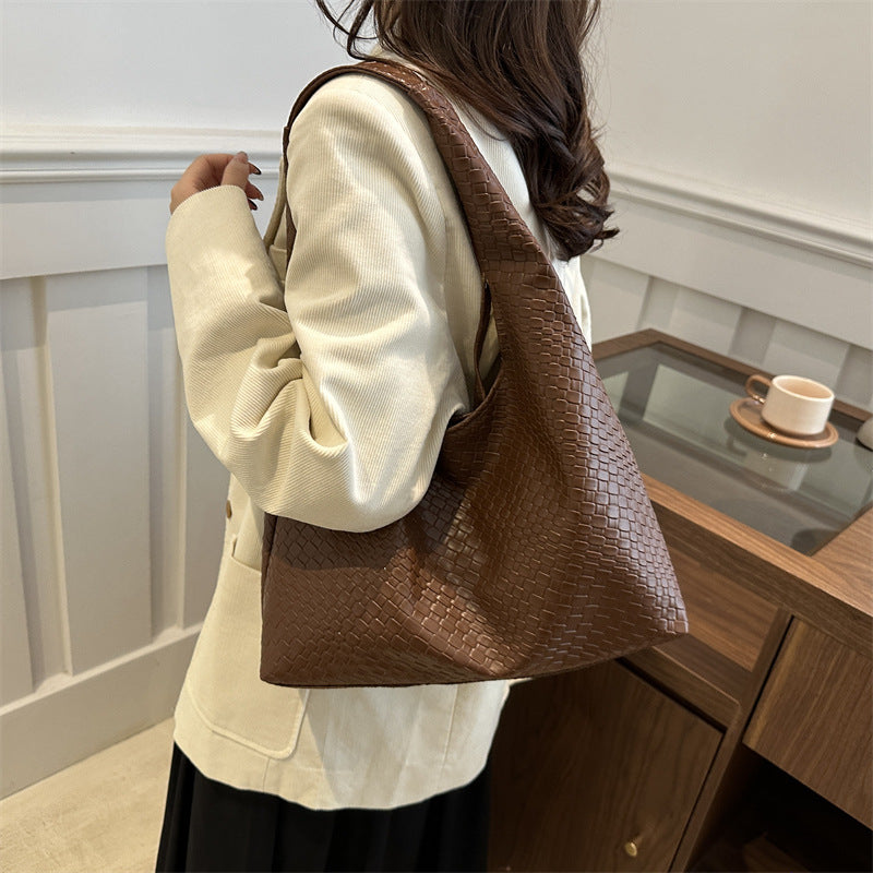 Sac seau tressé vue intérieure