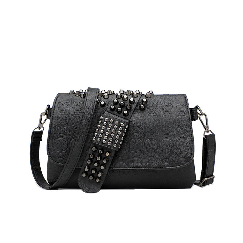 Sac PU noir embossé tête de mort
