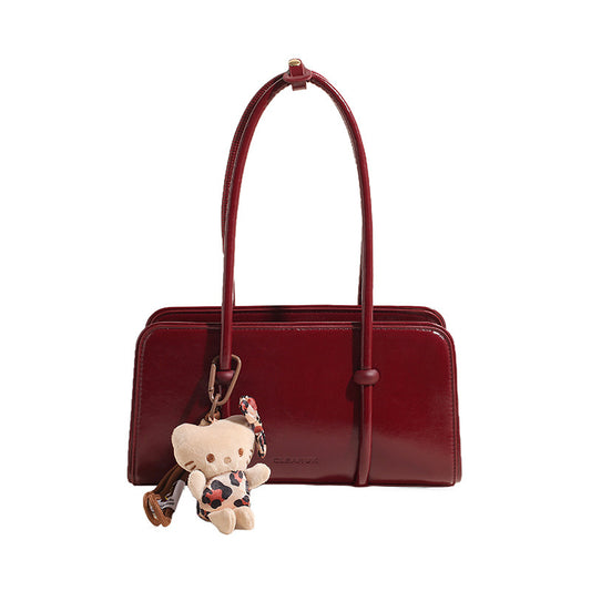 Sac aisselle femme vintage avec pendentif double bretelles style urbain minimaliste France