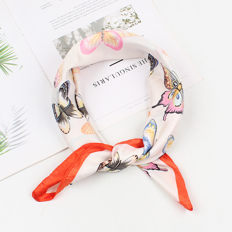 Foulard papillon imprimé vue face