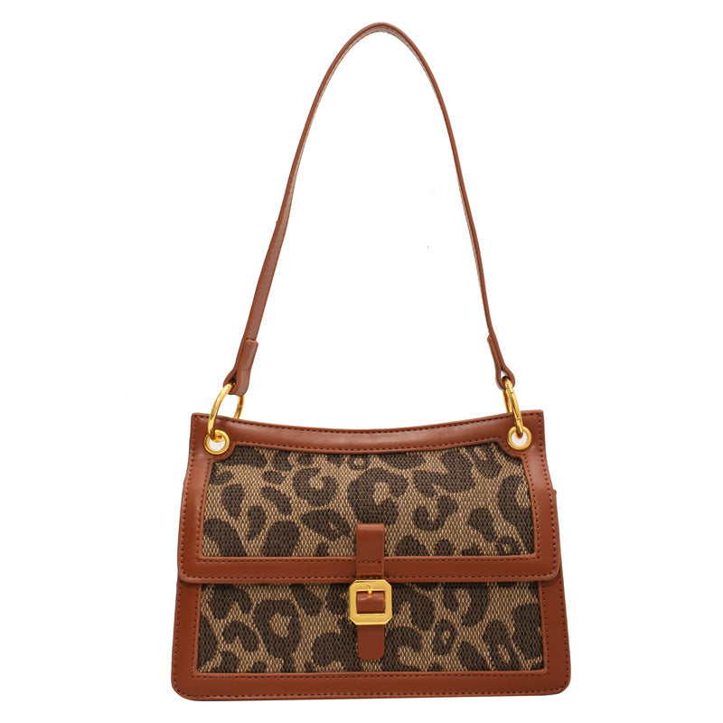 Mini sac léopard vue profil