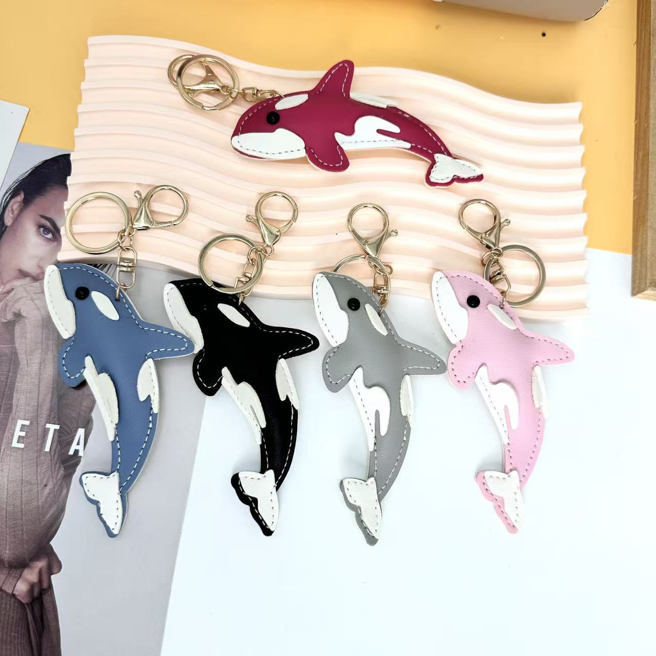 Requin rose rouge avec porte-clés