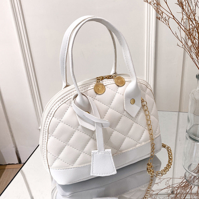Sac coquille brodé vue face