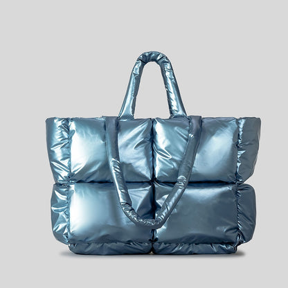 Sac duvet matelassé bleu paon profil latéral, épaisseur 18 cm, volume généreux carré horizontal