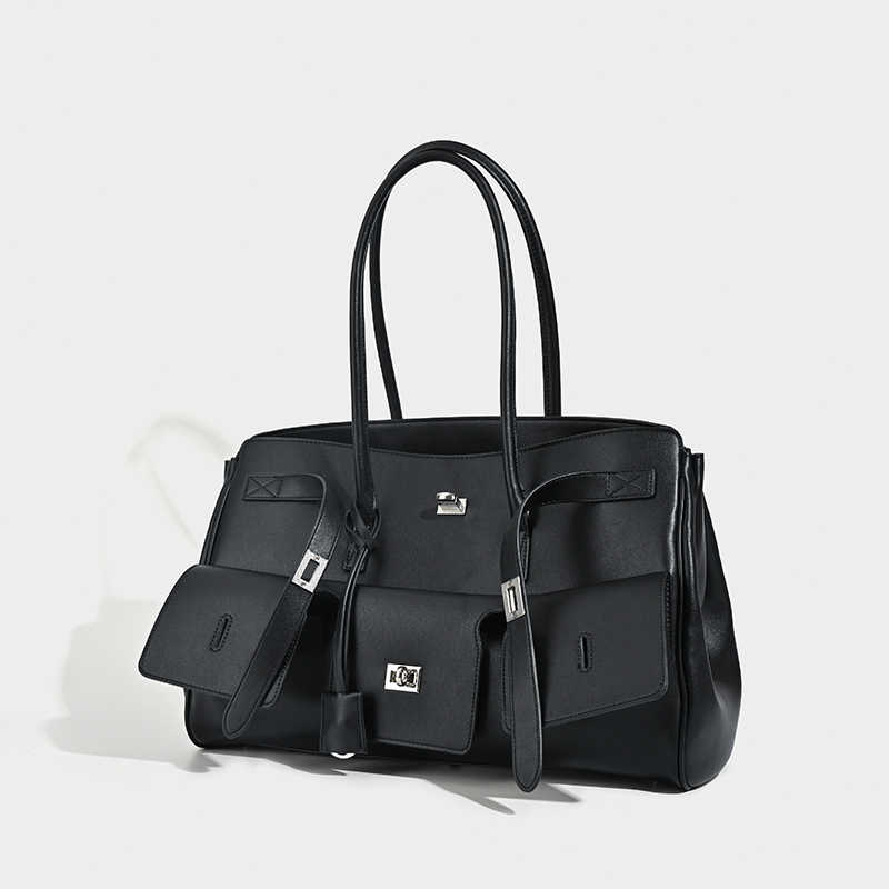Sac ailes noir boucle or