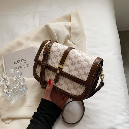 Sac messenger rétro texturé vue profil