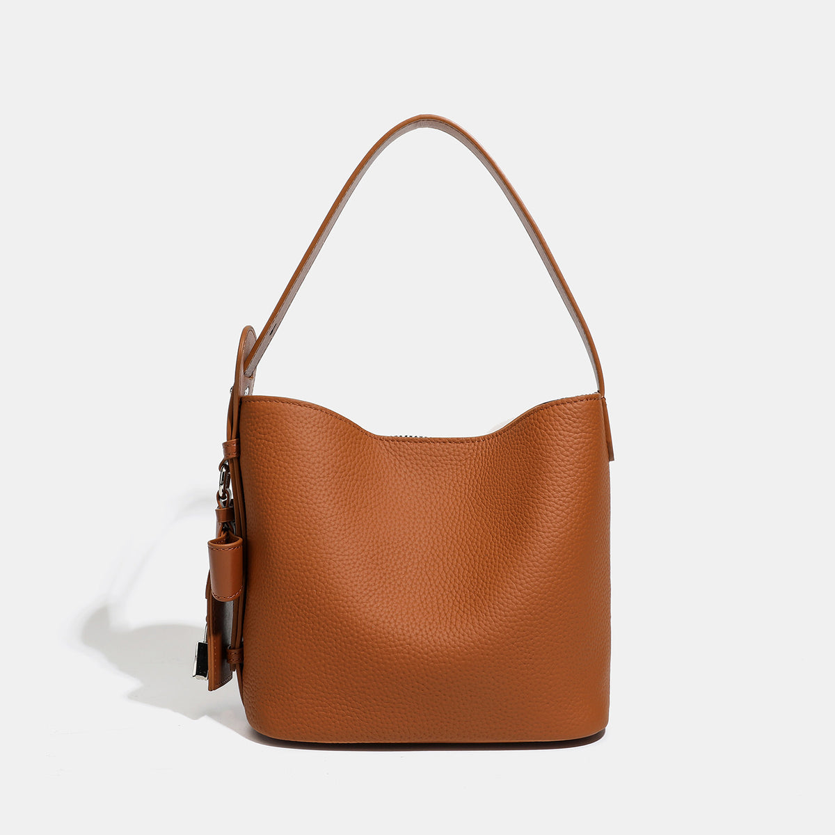 Sac seau cuir noir 20x12x18cm Vanessa Vogalia Paris