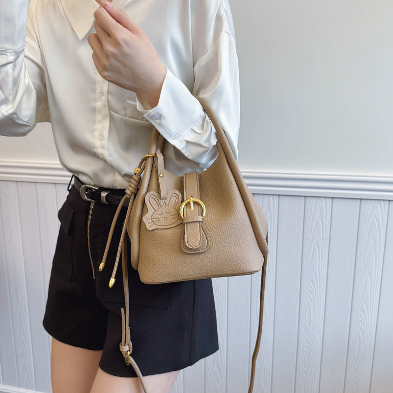 Mini sac seau chat noir