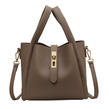 Hannelore détail PU texturé bucket