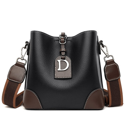 Sac seau rétro beige cuir souple
