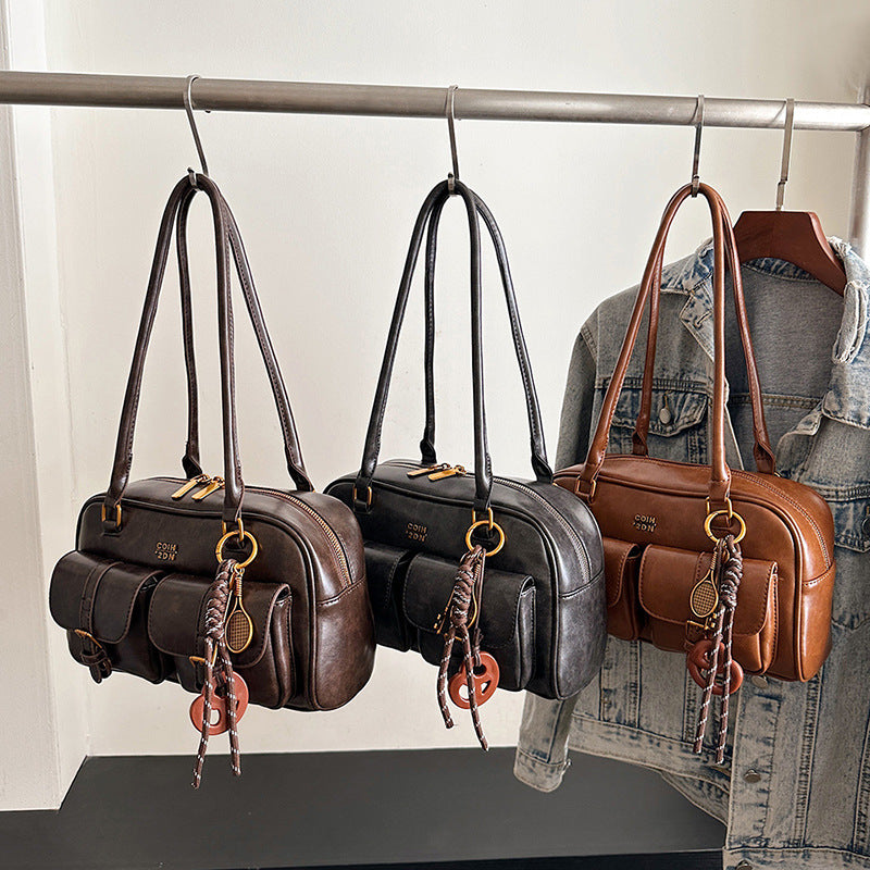 Sac rétro carré horizontal vue profil