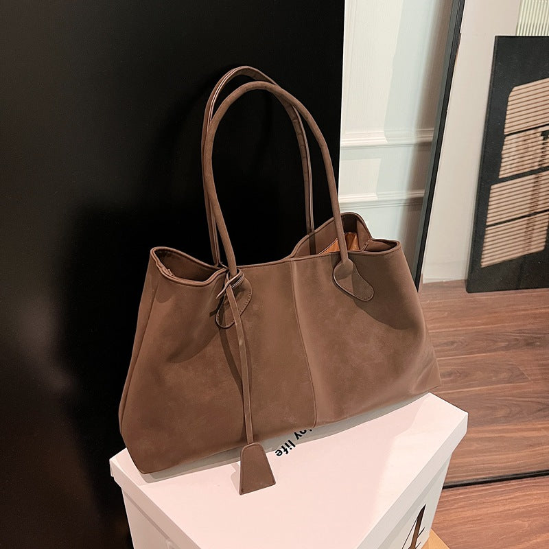 Xenia Suède marron commuter