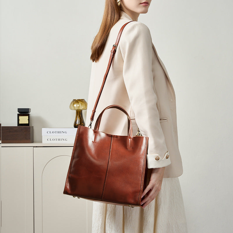 Sac à main cuir vue profil compartiments