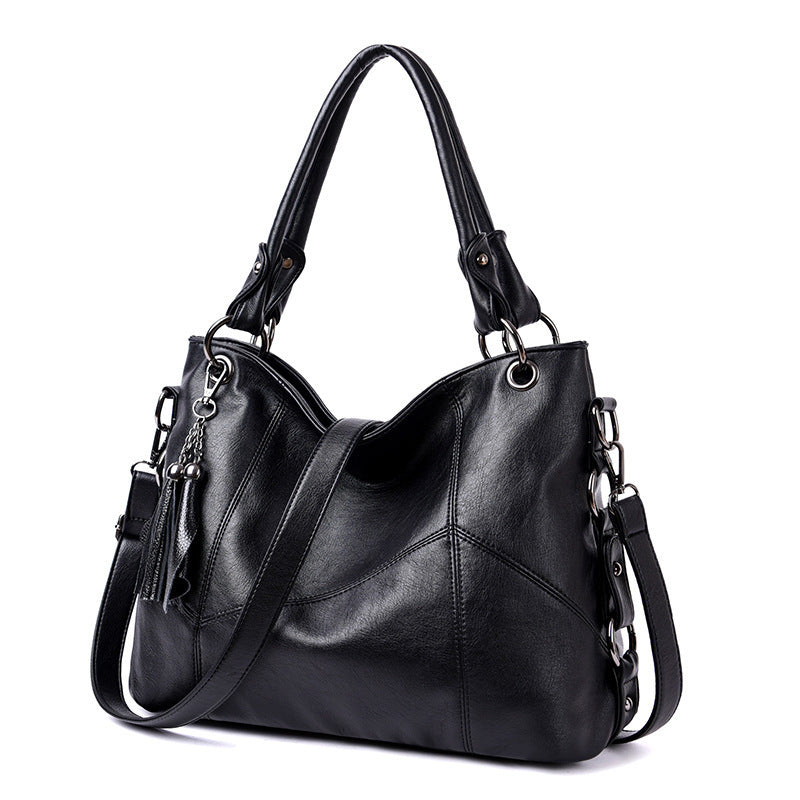 Sac bordeaux wine red élégant sophistiqué femme forme bucket franges bohème