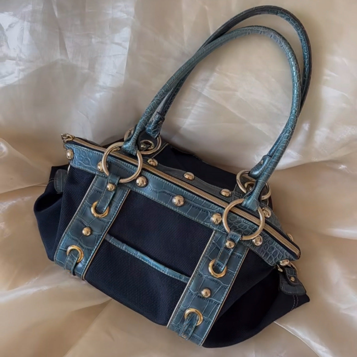 Sac underarm haut de gamme vue face