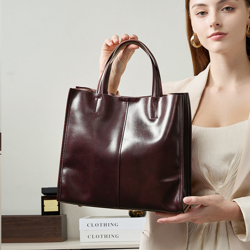 Sac cuir vachette appliqué détail