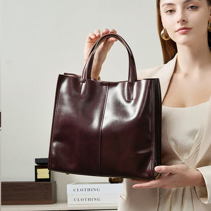 Sac cuir vachette appliqué détail