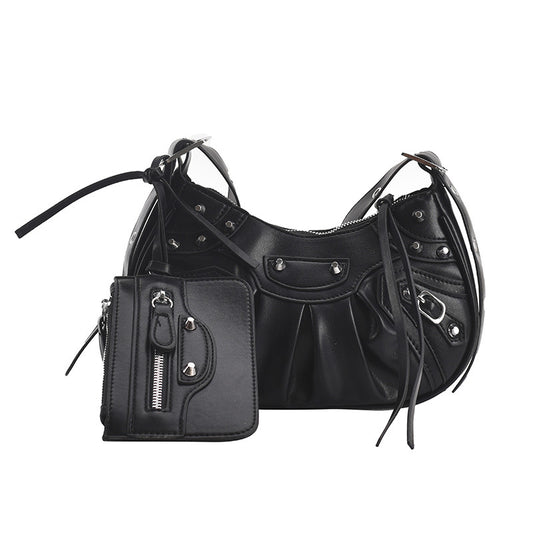 Sac croissant lune beige froissé
