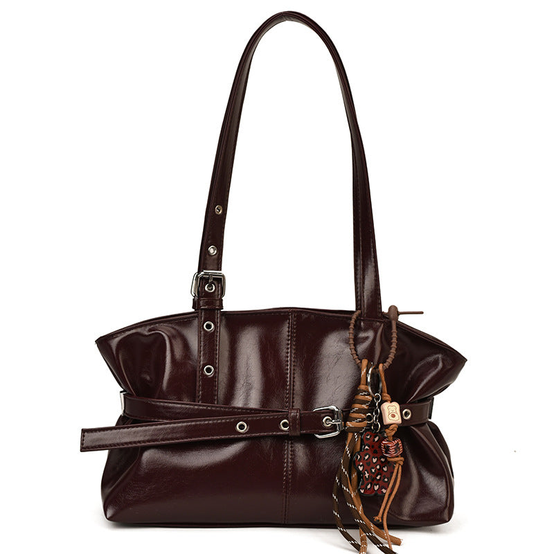 Sac cuir ciré noir pendentif