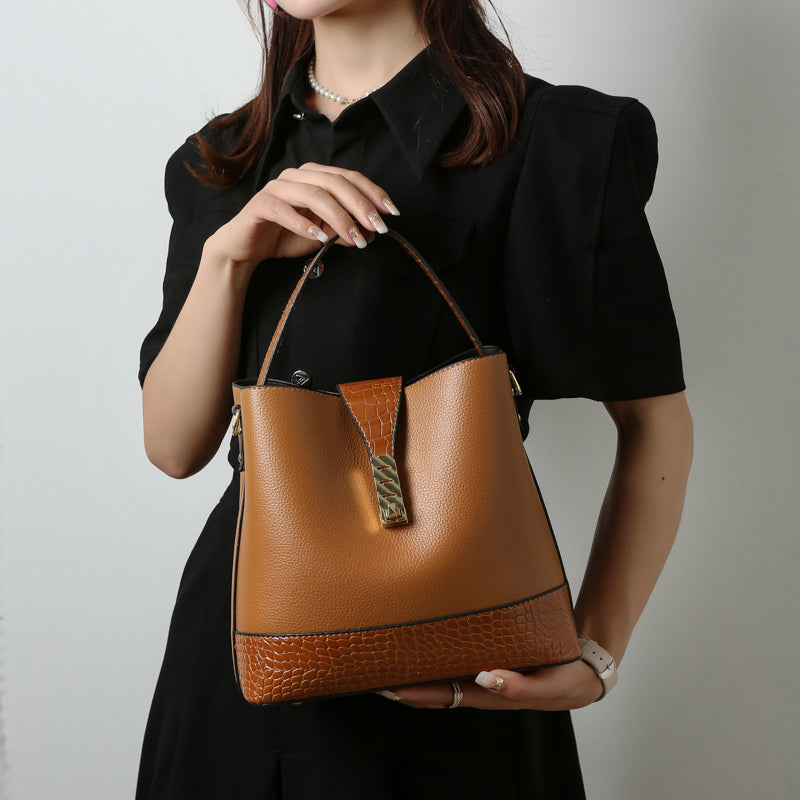 Sac seau messager rouge bordeaux