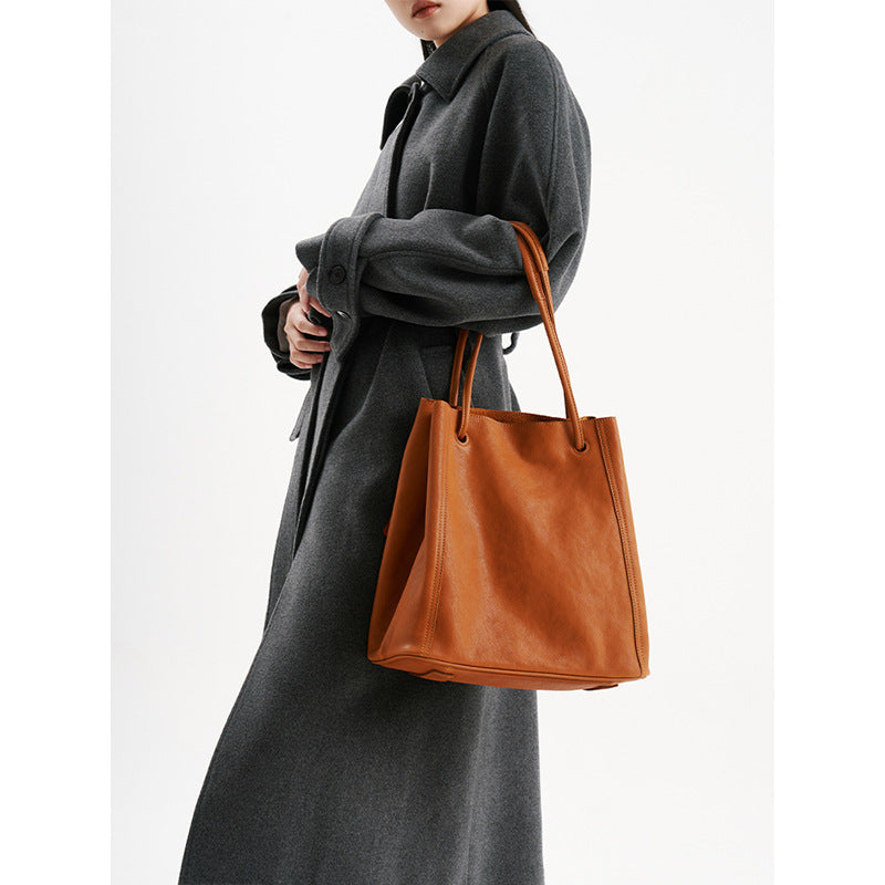 Sac seau cuir 2 tailles vue profil